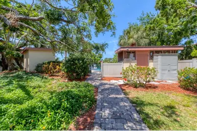 6304 Pelican Drive, Bradenton, FL 34210 - Photo 34