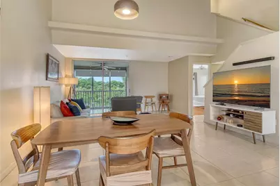 8370 Wingate Drive #724, Sarasota, FL 34238 - Photo 6
