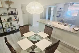 132 Wild Palm Dr, Bradenton, FL 34210 - Photo 8