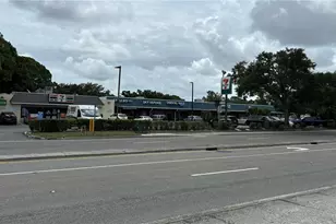 2763 Woodgate Ln, Sarasota, FL 34231 - Photo 34