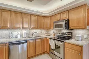 2295 E Gulf Of Mexico Dr E, Longboat Key, FL 34228 - Photo 16