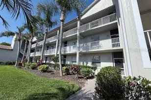 8755 Olde Hickory Ave, Sarasota, FL 34238 - Photo 2