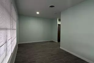 447 Granada Blvd, North Port, FL 34287 - Photo 6