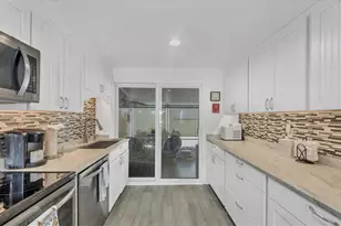 2005 Ohio Ave, Bradenton, FL 34207 - Photo 18