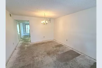 425 30th Avenue W #C204, Bradenton, FL 34205 - Photo 14