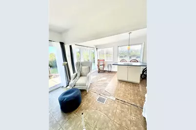 36 N Starboard Drive, Venice, FL 34285 - Photo 8