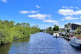 36 N Starboard Dr, Venice, FL 34285 - Photo 6