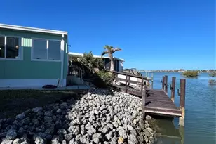 36 N Starboard Dr, Venice, FL 34285 - Photo 8