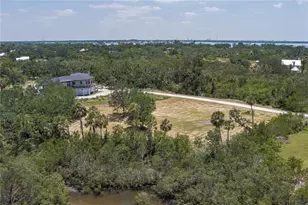 818 Bayou Point Ct, Terra Ceia, FL 34250 - Photo 10