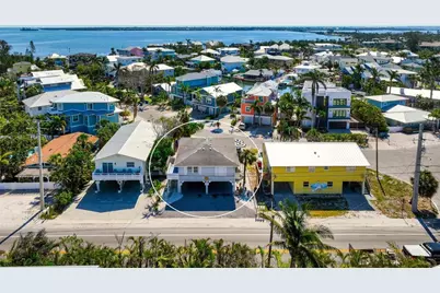 4503 Gulf Drive #A&B, Holmes Beach, FL 34217 - Photo 2