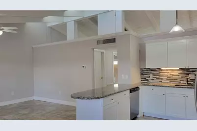 500 N Jefferson Avenue E #E5, Sarasota, FL 34237 - Photo 8