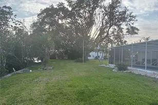 4411 Dolphin Ln, Palmetto, FL 34221 - Photo 14