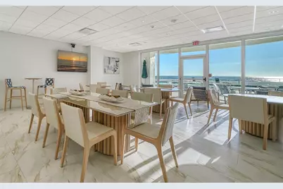 1750 Benjamin Franklin Drive #6F, Sarasota, FL 34236 - Photo 8