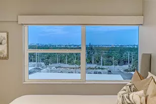 1750 Benjamin Franklin Dr, Sarasota, FL 34236 - Photo 28