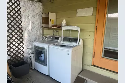 2415 Pelican Drive, Sarasota, FL 34237 - Photo 12