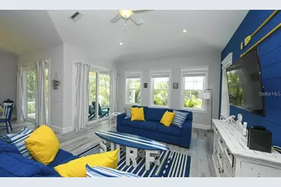 212 Spring Avenue, Anna Maria, FL 34216 - Photo 6