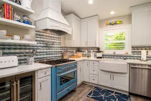 403 75th St, Holmes Beach, FL 34217 - Photo 18