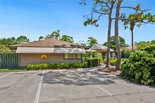 928 Sunridge Dr, Sarasota, FL 34234 - Photo 36