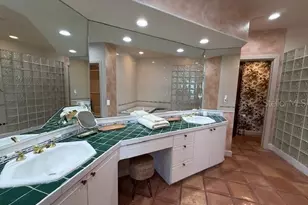 380 Gulf of Mexico Dr, Longboat Key, FL 34228 - Photo 32