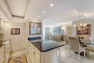 1212 Benjamin Franklin Dr, Sarasota, FL 34236 - Photo 12