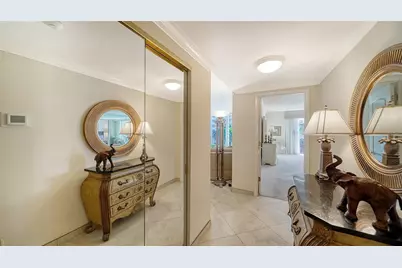 1212 Benjamin Franklin Drive #503, Sarasota, FL 34236 - Photo 4