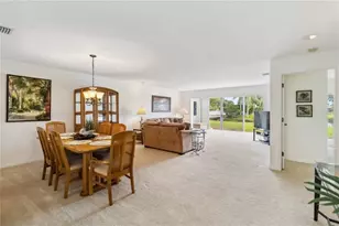 3130 Ringwood Meadow, Sarasota, FL 34235 - Photo 8