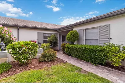 3130 Ringwood Meadow #44, Sarasota, FL 34235 - Photo 4