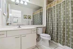 3130 Ringwood Meadow, Sarasota, FL 34235 - Photo 14