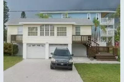 300 N 22nd Street, Bradenton Beach, FL 34217 - Photo 1