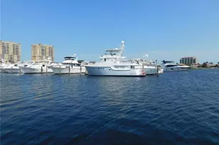 102 Riviera Dunes Way, Palmetto, FL 34221 - Photo 34