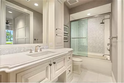 2251 Gulf Of Mexico Drive #203, Longboat Key, FL 34228 - Photo 16