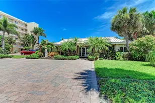 4825 Gulf of Mexico Dr, Longboat Key, FL 34228 - Photo 30