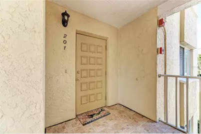 4825 Gulf Of Mexico Drive #201, Longboat Key, FL 34228 - Photo 2