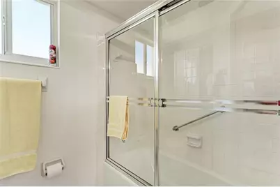 4825 Gulf Of Mexico Drive #201, Longboat Key, FL 34228 - Photo 16
