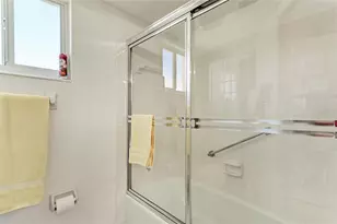 4825 Gulf of Mexico Dr, Longboat Key, FL 34228 - Photo 16