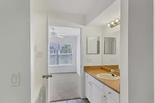 5531 Rosehill Rd, Sarasota, FL 34233 - Photo 20