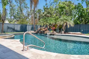 7333 Point of Rocks Rd, Sarasota, FL 34242 - Photo 46