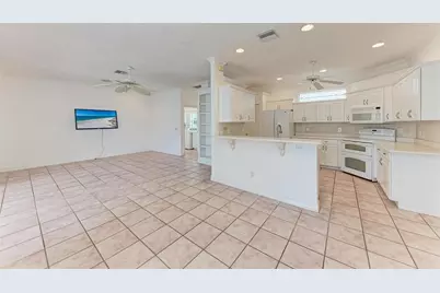 585 Khyber Lane, Venice, FL 34293 - Photo 10