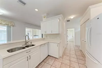 585 Khyber Lane, Venice, FL 34293 - Photo 14