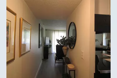 4516 Longwater #29, Sarasota, FL 34235 - Photo 8