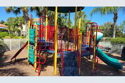 3716 82nd Avenue Circle E #101, Sarasota, FL 34243 - Photo 28