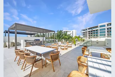 1591 Gulf Of Mexico Drive #315, Longboat Key, FL 34228 - Photo 78