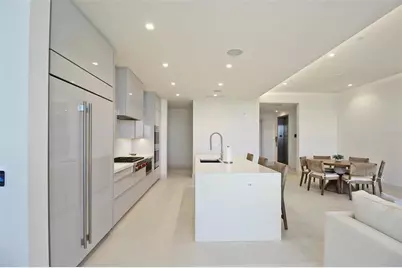 1591 Gulf Of Mexico Drive #315, Longboat Key, FL 34228 - Photo 10