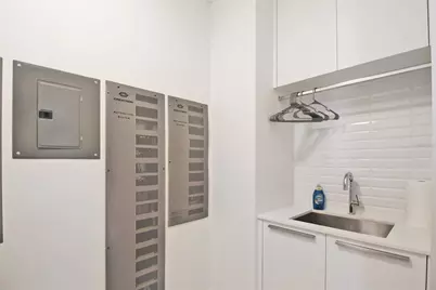 1591 Gulf Of Mexico Drive #315, Longboat Key, FL 34228 - Photo 18