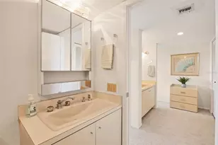 6285 Midnight Pass Rd, Sarasota, FL 34242 - Photo 18