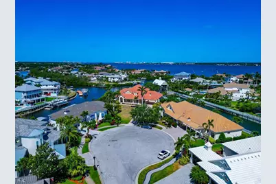 4700 Mainsail Drive, Bradenton, FL 34208 - Photo 10