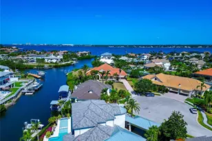4700 Mainsail Dr, Bradenton, FL 34208 - Photo 6