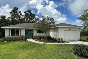 8808 44th Ave Dr W, Bradenton, FL 34210 - Photo 1