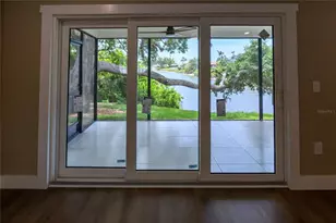 8808 44th Ave Dr W, Bradenton, FL 34210 - Photo 28