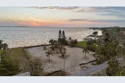 603 Indian Beach Lane, Sarasota, FL 34234 - Photo 6